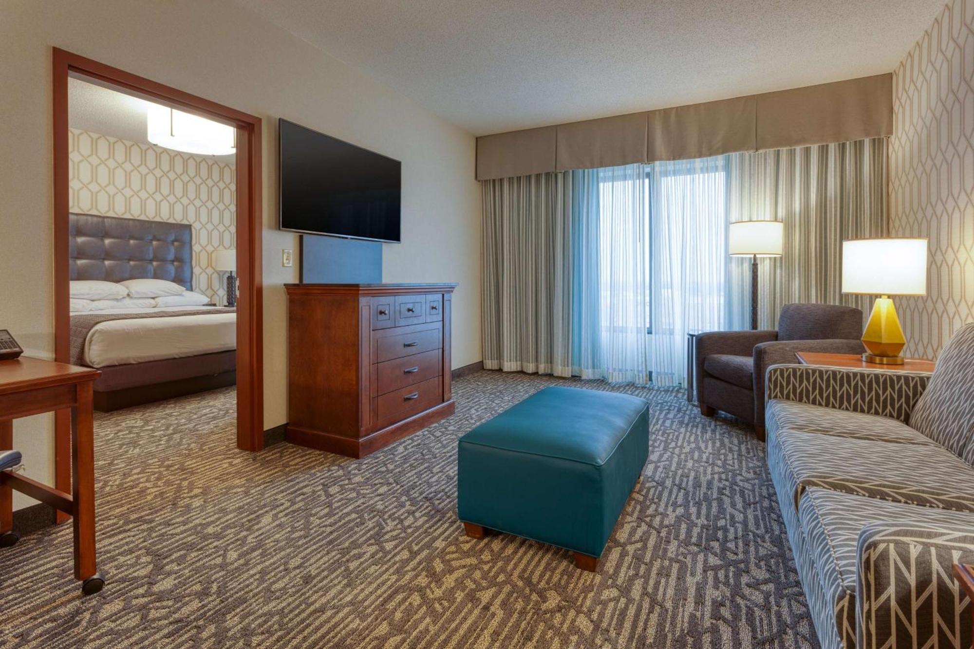 Drury Plaza Hotel St. Louis Chesterfield Bagian luar foto