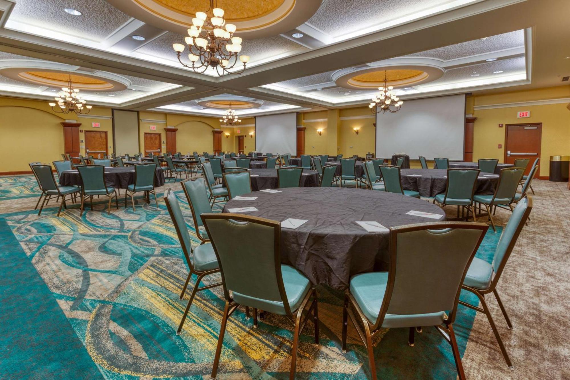 Drury Plaza Hotel St. Louis Chesterfield Bagian luar foto